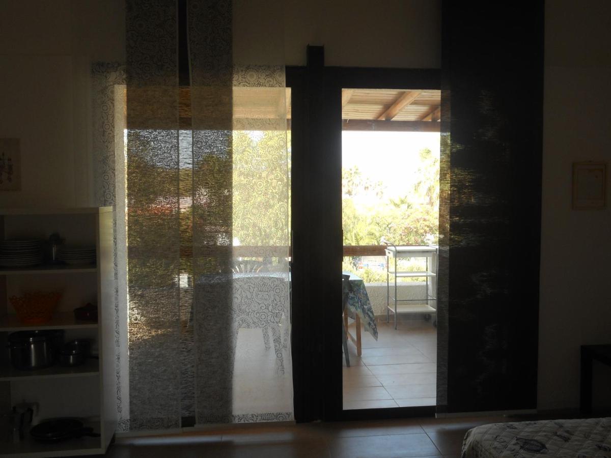 Menichetta Bilo 5 Posti Con Piscina Gratuita Dal 13 Luglio Al 1 Settembre Apartment Vulcano  Bagian luar foto